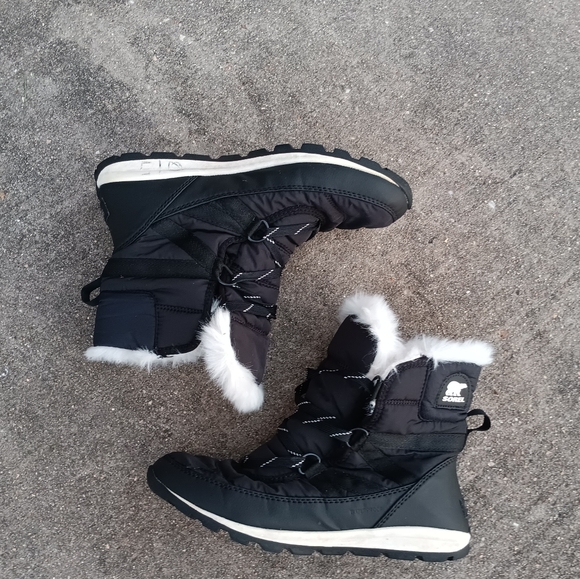 Sorel Whitney II Waterproof Short Lace Faux Fur Boots Girls 6½ (Wo.8) - Picture 4 of 11